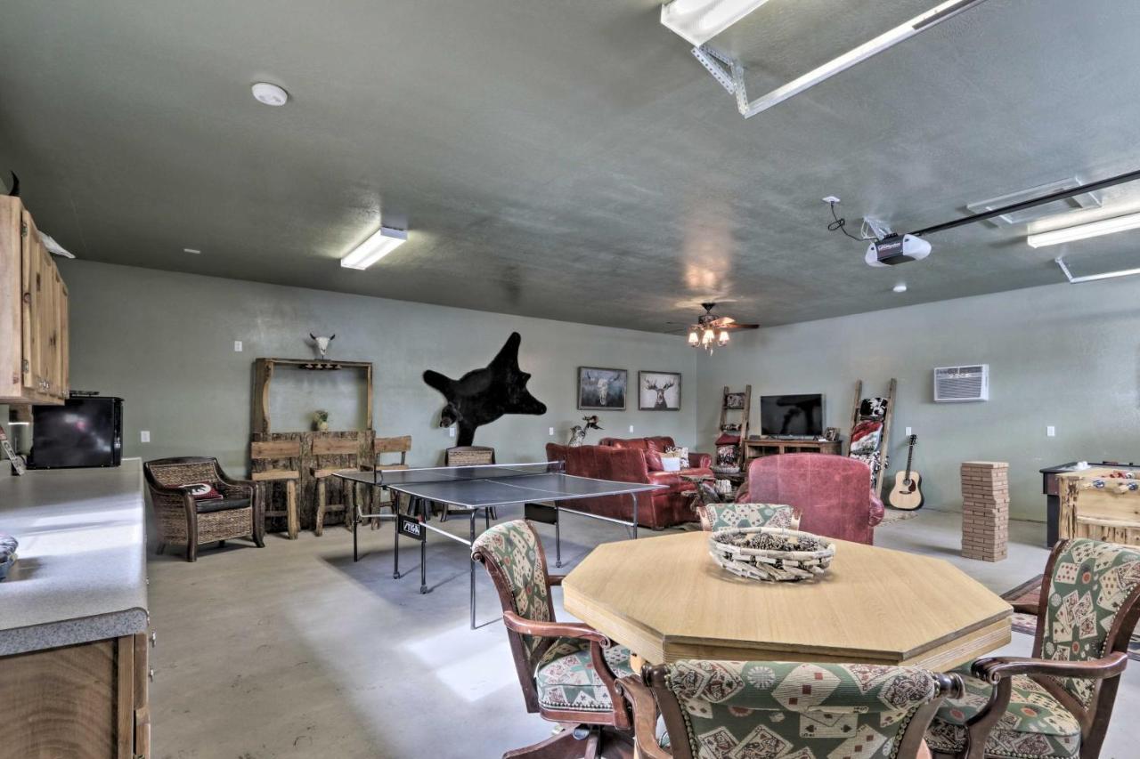 Cozy Heber-Overgaard Cabin With Fire Pit, Game Room! Luaran gambar